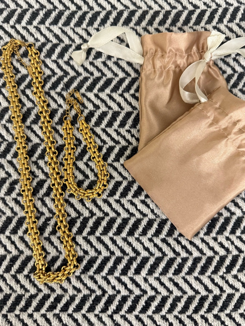 Gold Chain Necklace and Bracelet Set - Women Jewelry